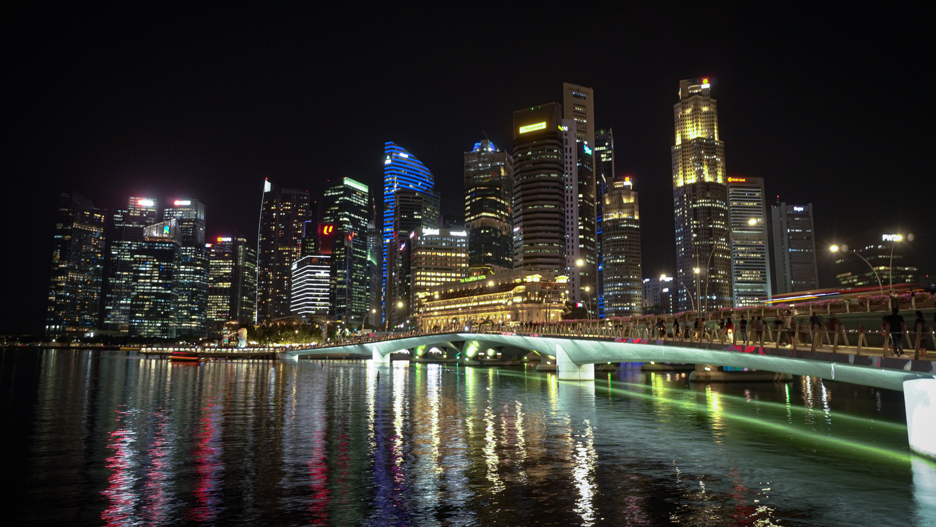 Singapore or Dubai to Buy Gold